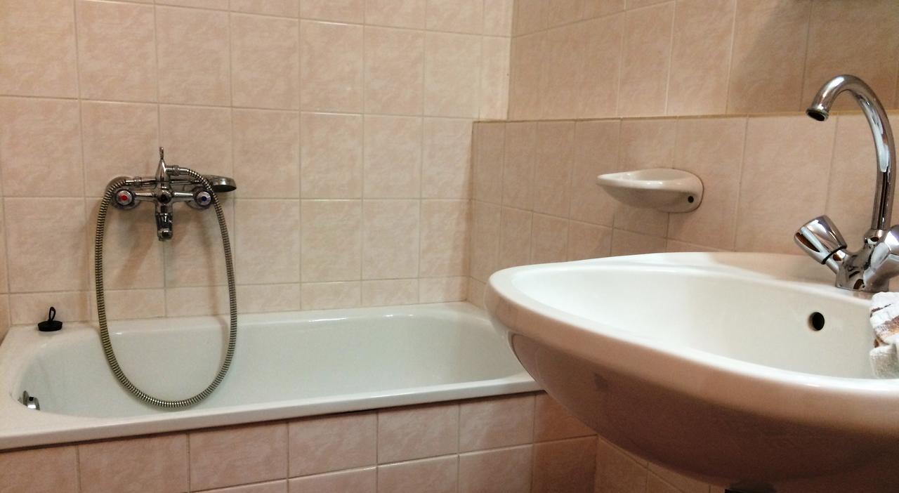 Appartamento Bóbita Háza Eplény Esterno foto